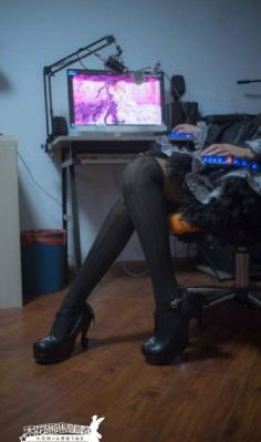 女友与青梅竹马